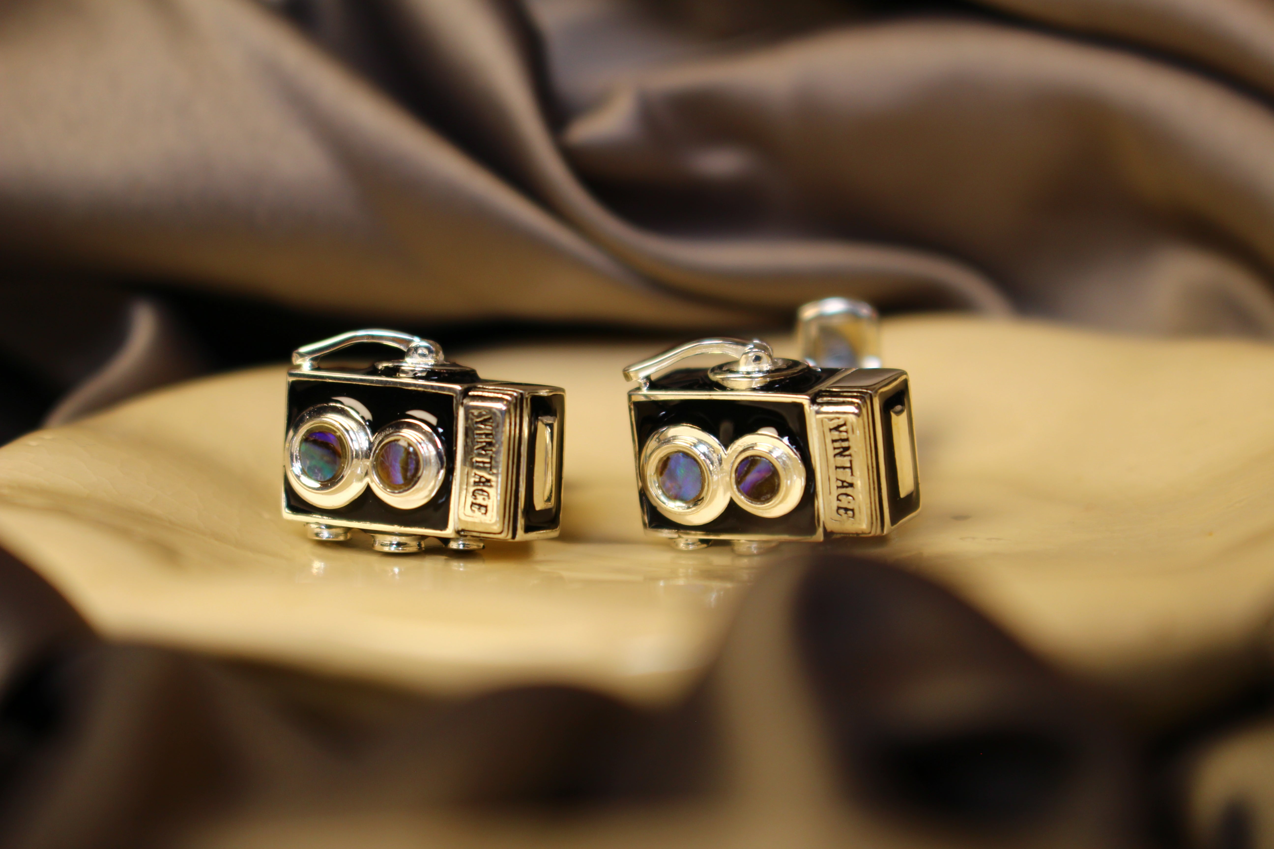 Zoom Cufflink