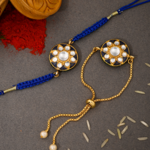 Nair Rakhi Lumbi Pair